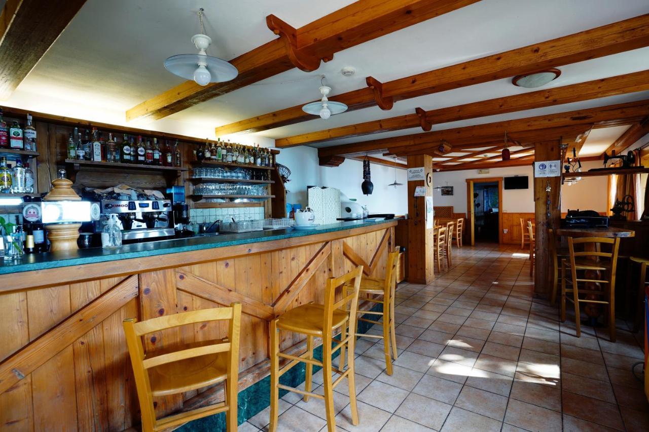 Hotel Rifugio Predaia Ai Todes'ci Tres Esterno foto