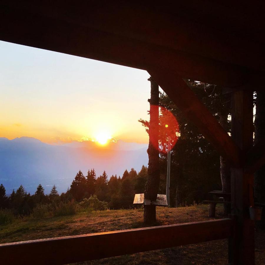 Hotel Rifugio Predaia Ai Todes'ci Tres Esterno foto