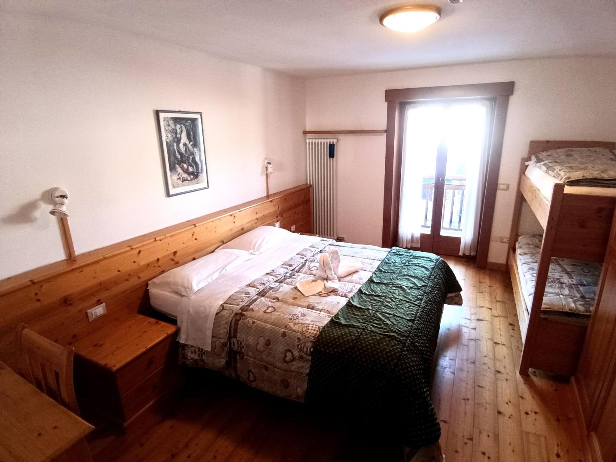 Hotel Rifugio Predaia Ai Todes'ci Tres Esterno foto