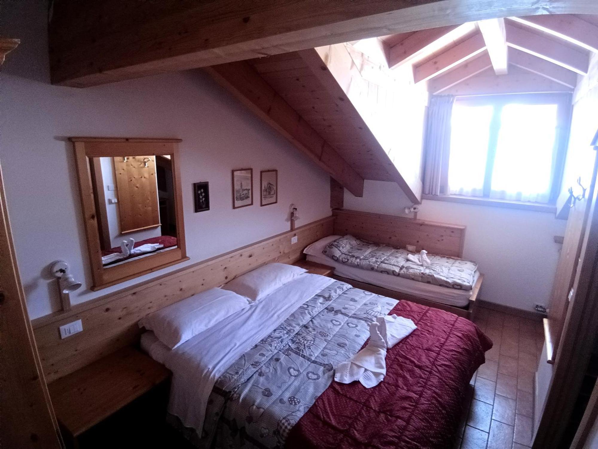 Hotel Rifugio Predaia Ai Todes'ci Tres Esterno foto
