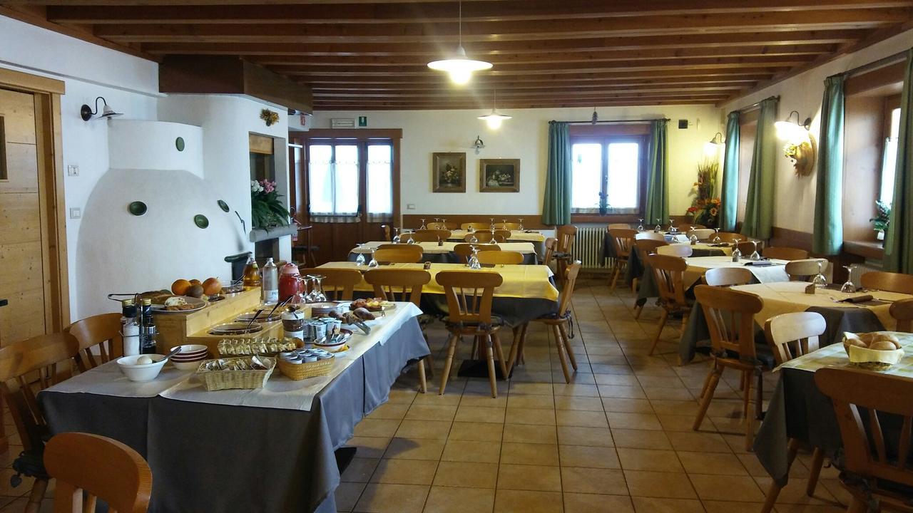 Hotel Rifugio Predaia Ai Todes'ci Tres Esterno foto